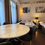 Monceau-Levis, Rue Lebouteux - 6 People