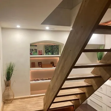 Apartment Monceau-levis, Rue Lebouteux - 6 People