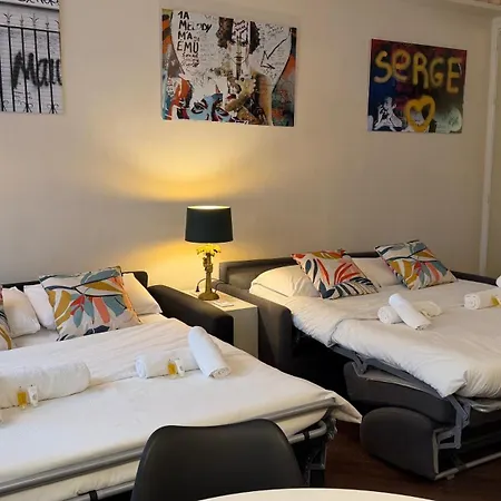 Apartment Monceau-levis, Rue Lebouteux - 6 People Paris